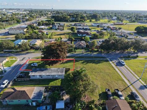 548 SW 6th Terrace Homestead FL 33030