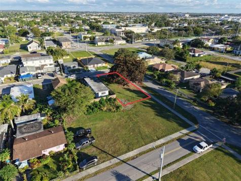 548 SW 6th Terrace Homestead FL 33030