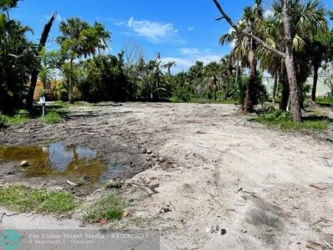 1722 Windward Way Sanibel FL 33957