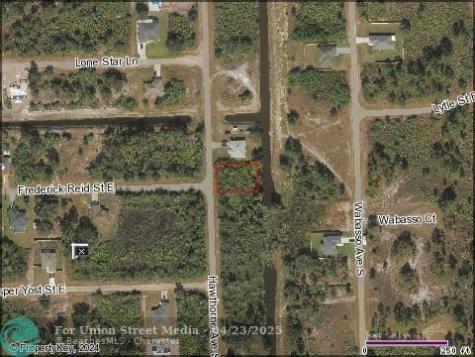543 Hawthorne Avenue Lehigh Acres FL 33974