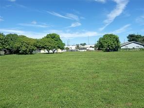 2014 NW 28th Street Oakland Park FL 33311