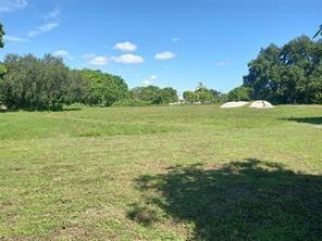 2014 NW 28th Street Oakland Park FL 33311