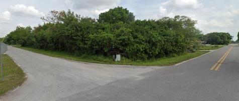 2585 NW 5th Street Okeechobee FL 34972