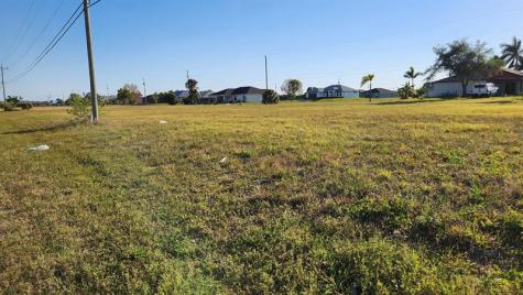 1724 Andalusia Boulevard Cape Coral FL 33909