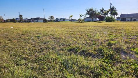 1724 Andalusia Boulevard Cape Coral FL 33909