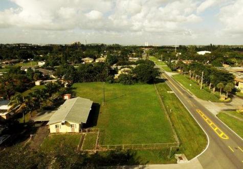 4041 SW 52nd Street Dania Beach FL 33004