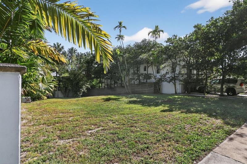 1018 SE 13th Terrace Fort Lauderdale FL 33316