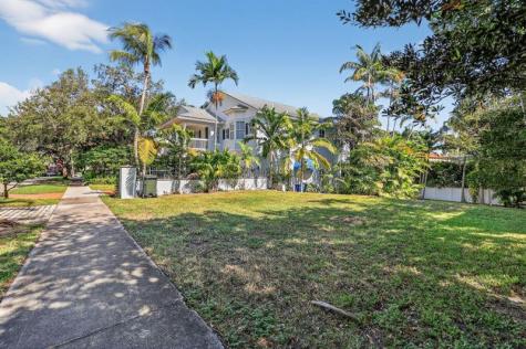1018 SE 13th Terrace Fort Lauderdale FL 33316