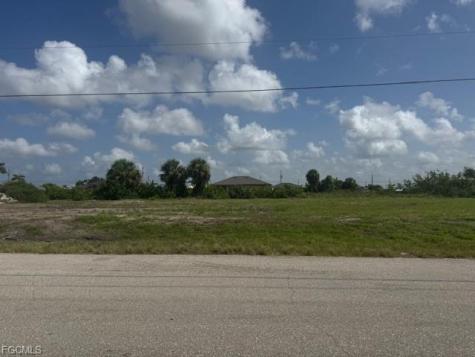 2435 NW 6th Street Cape Coral FL 33993
