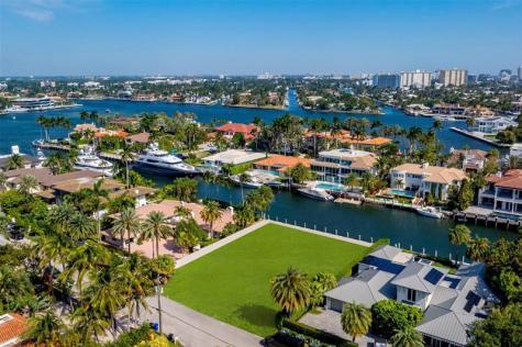 2455 Del Lago Drive Fort Lauderdale FL 33316