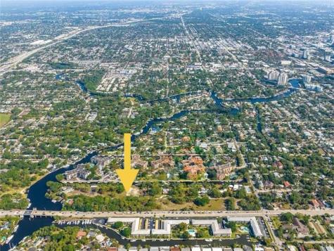 1136 Pina Del Rio Fort Lauderdale FL 33315