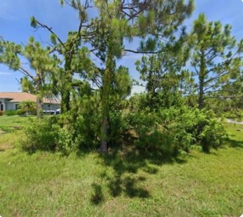 10098 Army Circle Port Charlotte FL 33981