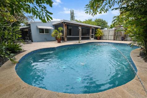 1413 NE 17th Way Fort Lauderdale FL 33304