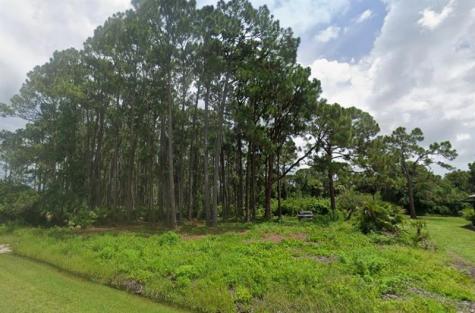 12203 Chamberlain Boulevard Other City - In The State Of Florida FL 33953