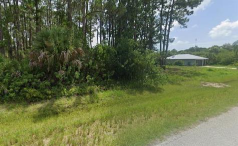 12203 Chamberlain Boulevard Other City - In The State Of Florida FL 33953