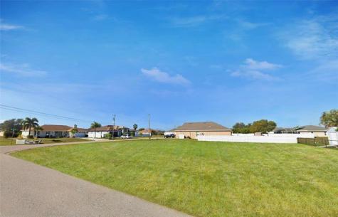 2101 SW 25th Terrace Cape Coral Other City - In The State Of Florida FL 33914