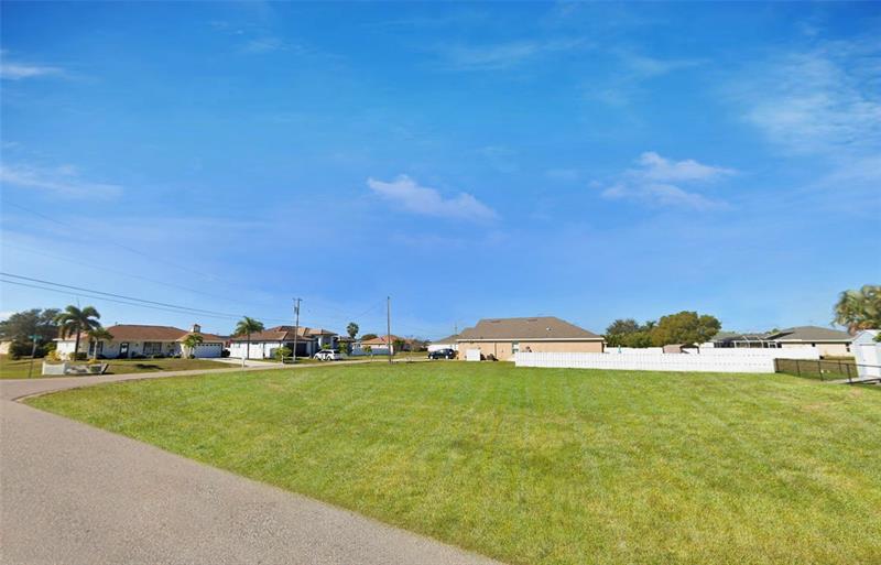 2101 SW 25th Terrace Cape Coral Other City - In The State Of Florida FL 33914