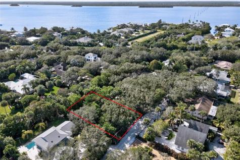 1485 Pelican Lane Vero Beach FL 32963
