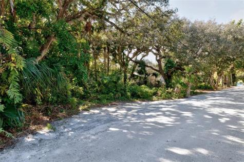 1485 Pelican Lane Vero Beach FL 32963
