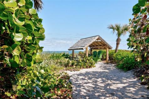 1485 Pelican Lane Vero Beach FL 32963