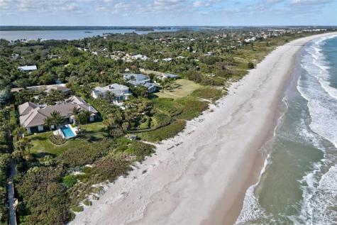 1485 Pelican Lane Vero Beach FL 32963