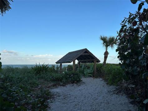 1485 Pelican Lane Vero Beach FL 32963