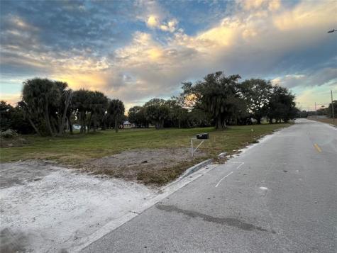 605 N 8th Street Fort Pierce FL 34950