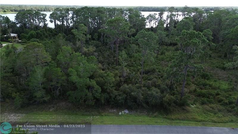 3029 Hawks Landing Circle Sebring FL 33875
