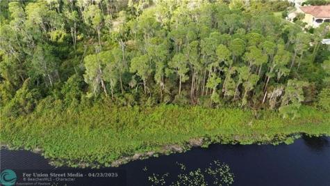 3029 Hawks Landing Circle Sebring FL 33875