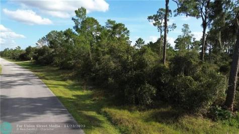 3029 Hawks Landing Circle Sebring FL 33875
