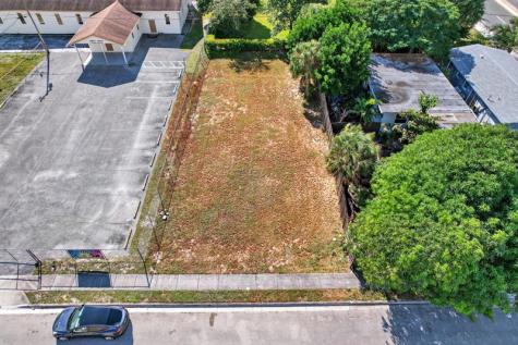 TBD W 9th Street Riviera Beach FL 33404