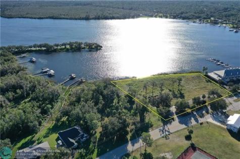 1040 Lake June Road Lake Placid FL 33852