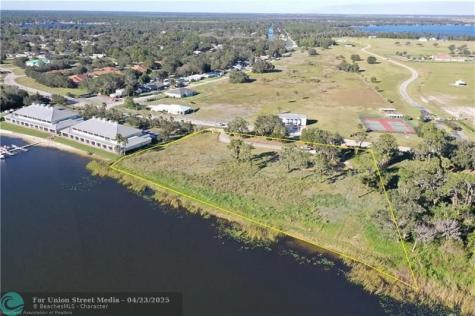 1040 Lake June Road Lake Placid FL 33852
