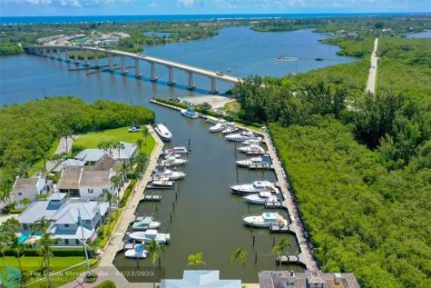9260 E Marsh Island Drive Vero Beach FL 32963