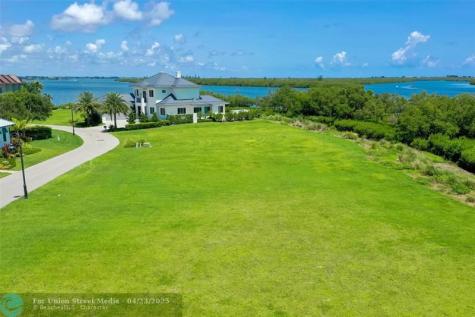 9260 E Marsh Island Drive Vero Beach FL 32963