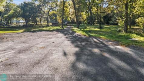 6700 NW 57th Avenue Ocala FL 34482
