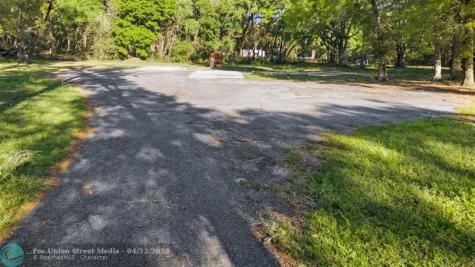 6700 NW 57th Avenue Ocala FL 34482