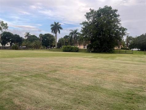 160TH Avenue Fort Lauderdale FL 33331
