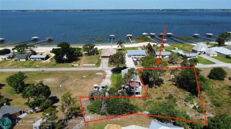 144 Placid Drive Lake Placid FL 33852