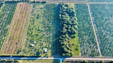 2205 Hicks Road Lorida FL 33857