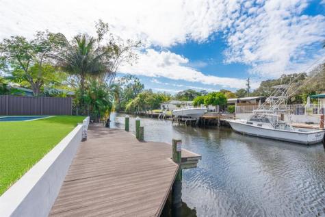1525 SW 18th Terrace Fort Lauderdale FL 33312