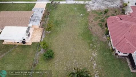 24 Northwest Avenue Oakland Park FL 33311