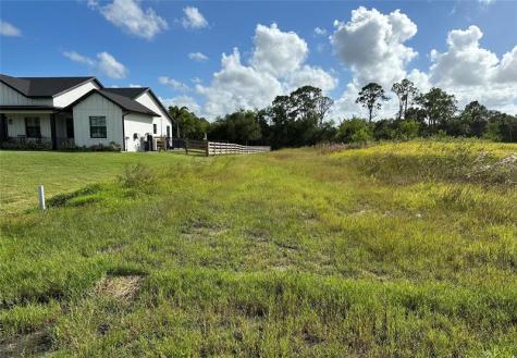 10627 Lighter Wood Lane Fort Pierce FL 34945