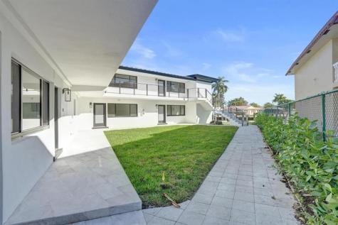 840 SE 22nd Avenue #D1 Pompano Beach FL 33062
