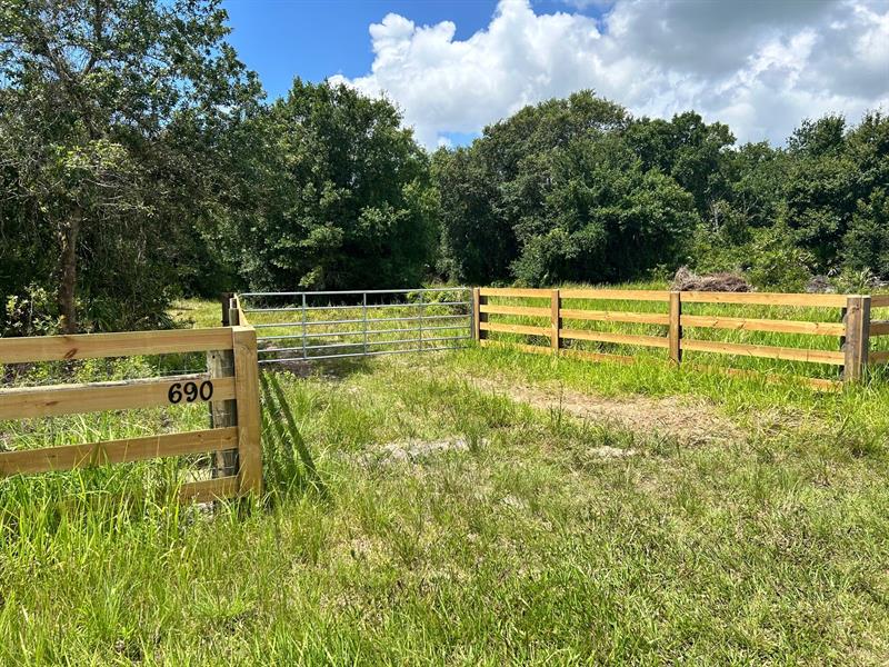 690 NE 144th Drive Okeechobee FL 34972