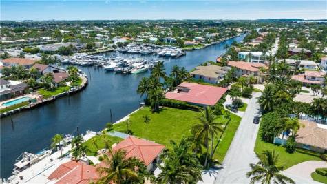 3020 NE 44th Street Lighthouse Point FL 33064