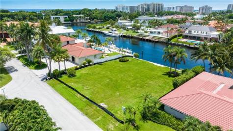 3020 NE 44th Street Lighthouse Point FL 33064