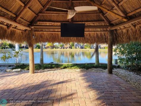 605 SW 42nd Cove Okeechobee FL 34974