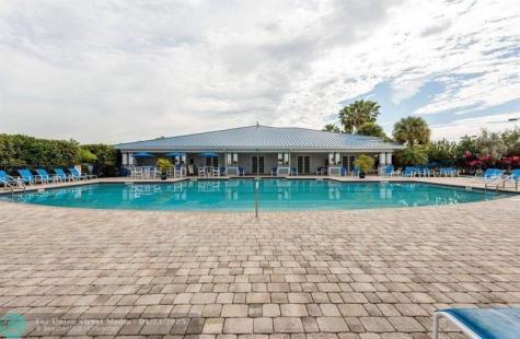 605 SW 42nd Cove Okeechobee FL 34974