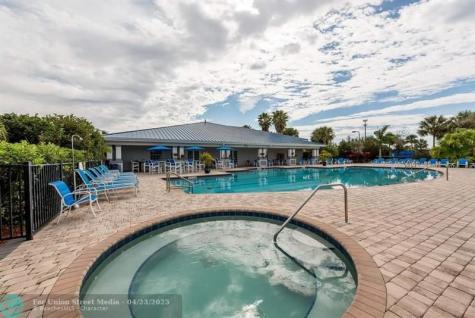 605 SW 42nd Cove Okeechobee FL 34974